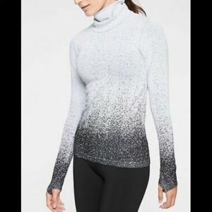 Athleta flurry base layer turtleneck